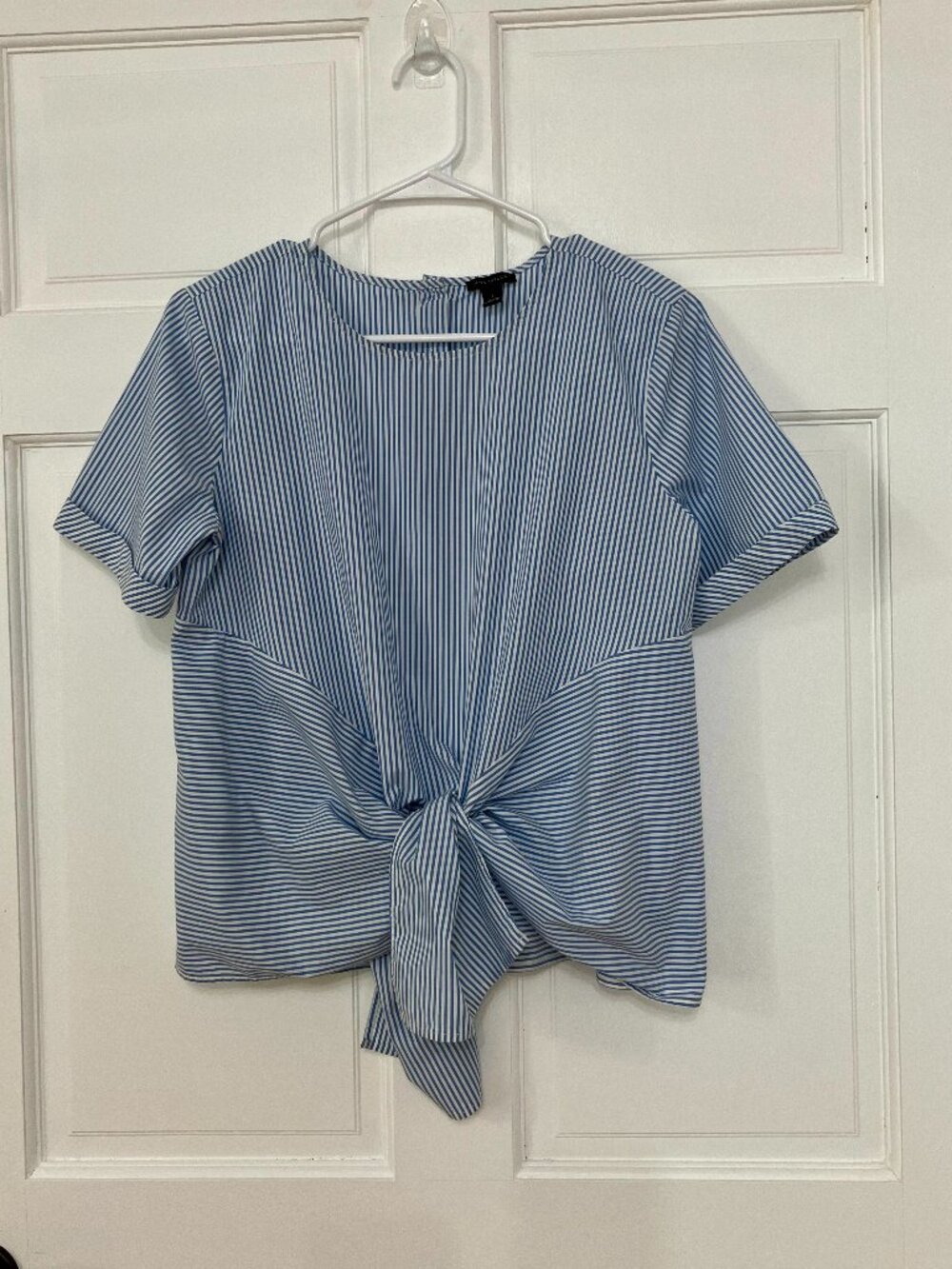 Ann Taylor Top Size Small